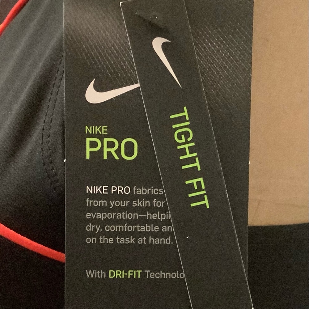 NEW! Nike Pro Dri-Fit Black Tight Fit Tank Top with Neon Pink Trim - Picture 6 of 7